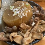 Yakitommaruichi - 煮込み528円