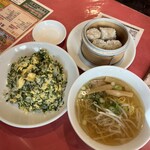 Shuumai Tarou - グリーン炒飯定食