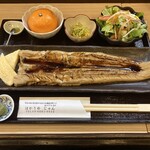 はかりめ じゅん - 穴子丼ご飯抜き