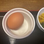 おふくろ亭 - 2023/12/15
      ホル鍋定食 大飯 600円
      ✴︎選べる小鉢 温泉玉子
