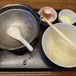 おふくろ亭 - 2023/12/15
      ホル鍋定食 大飯 600円
      ✴︎選べる小鉢 温泉玉子
