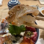 Shokudou Mitsu - まずは鯛とご飯