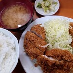 とんかつ山家 御徒町店 - ひれかつ定食＋カキフライ2