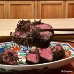 御料理 寺沢 - 水沢牛のフィレ肉の炭火焼の黒トリュフ掛け