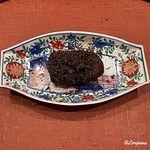 御料理 寺沢 - 水沢牛のフィレ肉の炭火焼の黒トリュフ掛け