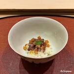 御料理 寺沢 - 牛たんと唐墨の飯蒸し