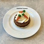 ゴントラン シェリエ 東京青山店 - キャロットケーキ