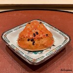 御料理 寺沢 - 甲羅にはカニビルも