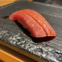 鮨 よし富 - 香川の醤油は少し辛め。