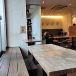 ジ・アザーサイド・コーヒー - 内観