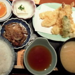 鳥の巣 横須賀本店 - ランチの天ぷら定食