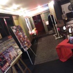 ギャルソンパブ - 地上４９階ショーパブの枠を超えたエンターテイメント集団のショーをご覧ください！
      
      