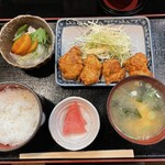彩四季 - 