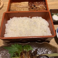博多うなぎ屋 藤う那 - 肝は半分食ってます