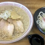 Kitakata Shokudou - 背脂醤油ラーメン¥850-  OP味玉¥120-  ミニネギトロ丼¥380-