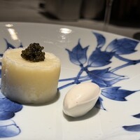 表参道 HYENE - 二年熟成メークイーン ハルキャビア アンチョビ