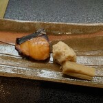 Uwo ni - ▷焼物
                      ◯鰆の柚庵焼き