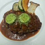 ステーキ・海鮮　リヤン・ド・ファミーユ - 野菜がデミグラスに合い美味しい‼︎ 