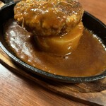 センバカフェ - えっ？煮込みハンバーグに大根？　(・・?)