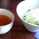 タントグラッツェ - ランチのサラダとスープ