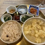 Bistro JONGJI - 