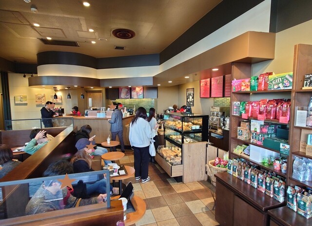 Starbucks Coffee Kinshicho Marui Ten photo 4