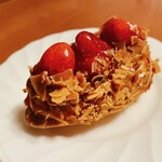 手づくりのケーキ プチ - いちごのタルト