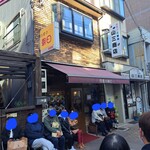 洋食の朝日 - お店の全景。