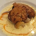 ア ミオ アージョ - 2013年11月　ヘーゼルナッツの衣を乗せた国産豚ひれ肉のソテー　フォンデュータ風クリームソース
