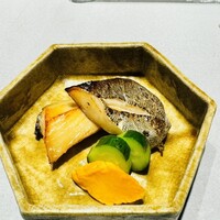 鮨 無垢/鮨 白銀 - 