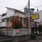 カテリーナ・カステッロ - さいたま新都心駅と与野駅の中間くらい