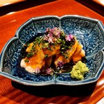 いち太 - 大好物のかわはぎ、スプーンでいただきました