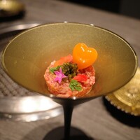 牛に金棒 麻布十番 - 太田牛 カクテルユッケ