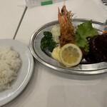 レストラン桂 - Cランチ＝有頭海老フライとハンバーグステーキのセット