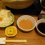 Shabushabu Nihon Ryouri Tachibana - うどん、先付、ごまだれ、ポン酢