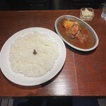 DEVIL CURRY - 