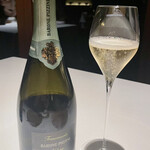 Breston Court Yukawatan