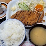 中華料理　ますや - ・かつ定食1100円