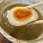 伊吹いりこセンター - 半熟卵も絶品。