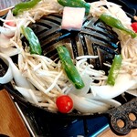 大衆ジンギスカン酒場 東京ラムストーリー - お野菜をキレイに並べて下さっています♪(*´꒳`*)