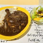 アッチャカーナ - チキンカレー＆サラダ