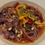 トージツフーズ - 牛肉と豆もやしのピリ辛炒め(300円税込)