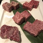 肉匠 紋次郎 - 