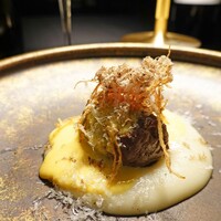MAISON 8 restaurant - 