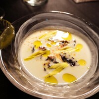 MAISON 8 restaurant - 