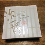 Jiichirou - 治一郎のバウムクーヘン3.5　840円　の箱