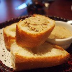 ビストロ　イイダ - パンのお代り(*^^*)いただきました