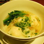 艇家大牌トン - 海老ワンタンメン②