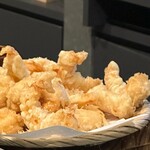 けしき - 立派なえび天は揚げたてで握ってくれます