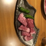 焼肉 一升びん - 